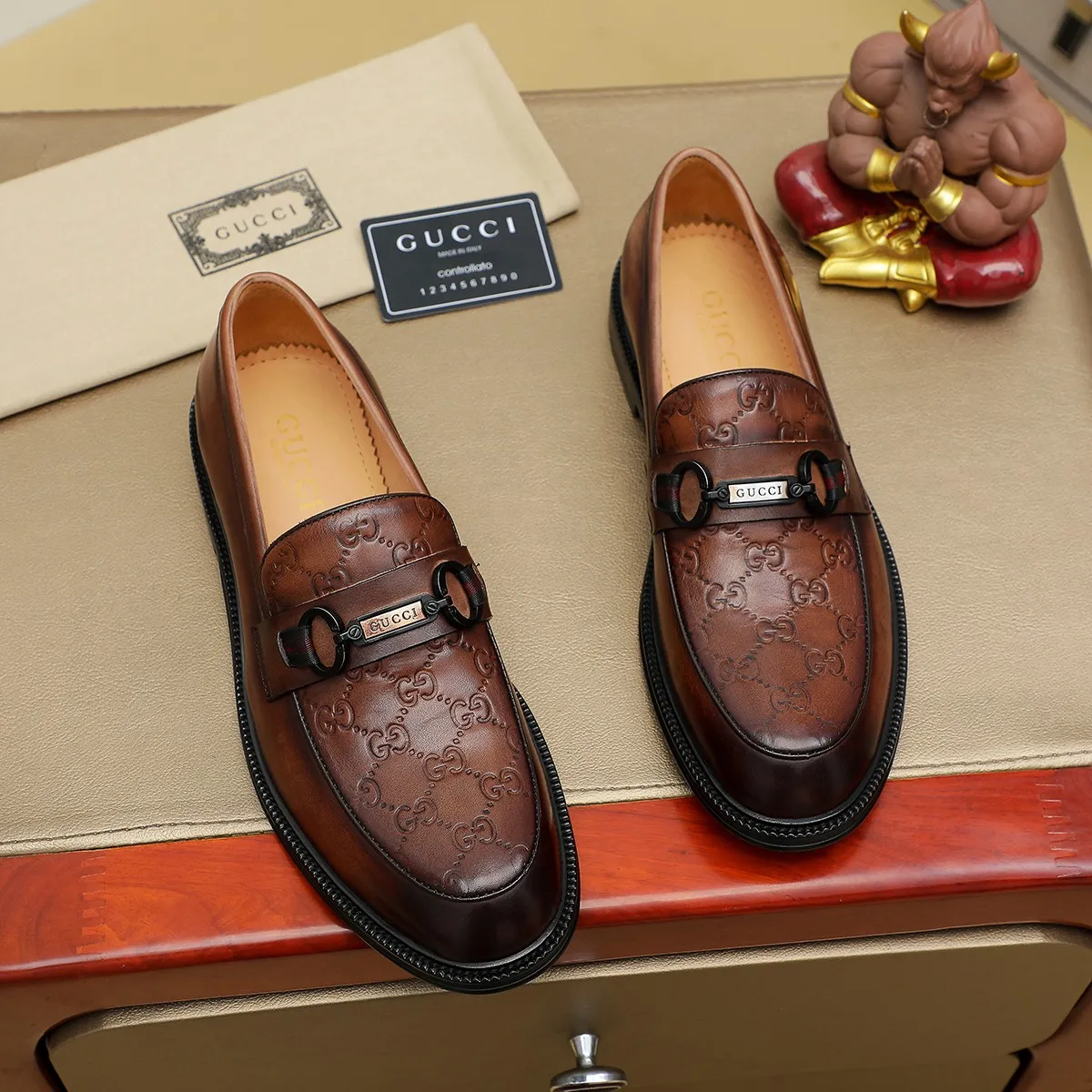 Men's shoes 💰460 💰💰Gucci official website men's business formal leather shoes update💥Hong Kong counters synchronize new styles💥completely one to one replica shipment👍zero difference in counter quality 0⃣️all made of imported first-layer cowhide on the outside with original hardware buckles➕water-dyed🐂leather lining production, color, code matching 39-44 (customized at 38.45.46)……